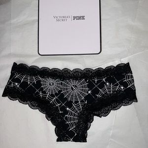(L) Victoria’s Secret PINK PINK EVERYDAY LACE-TRIM CHEEKSTER PANTY